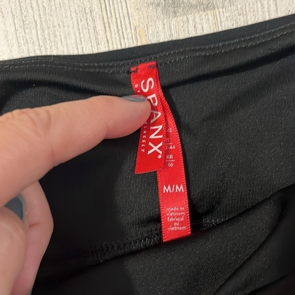 Spanx Ponte Ankle Leggings Size M - Picture 8 of 9